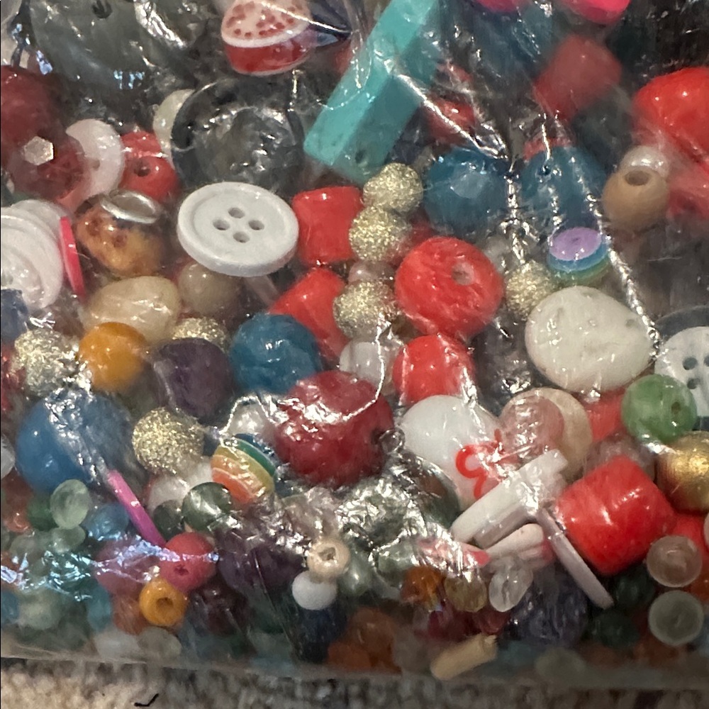 1/2 lb Craft Destash Vint Jewelry Beads & free jewelry OR Czech Beads Samp ($10) - Picture 7 of 7